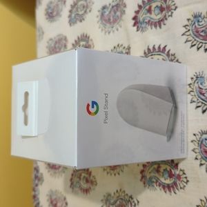 Google Pixel Wireless Charging Stand Charger OEM 2nd Gen Clearly White